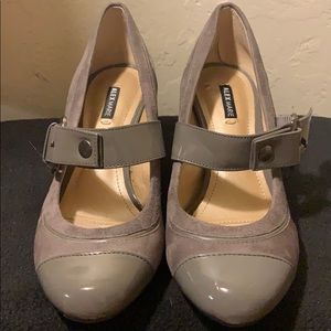 AlexMarie Grey Pumps with straps